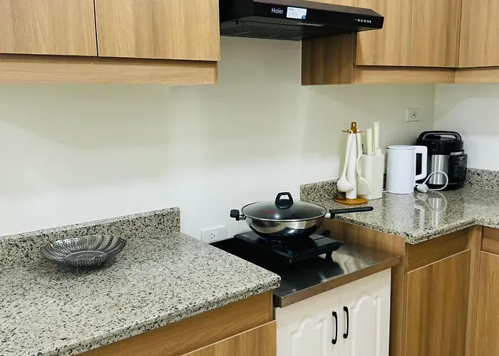 Vincondotel Near Bgc Fairlane Manila