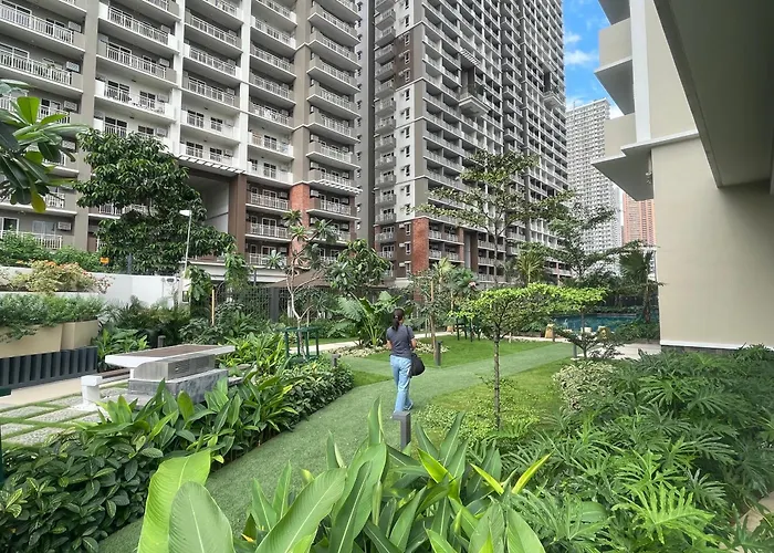 Vincondotel Near Bgc Fairlane Apartment *